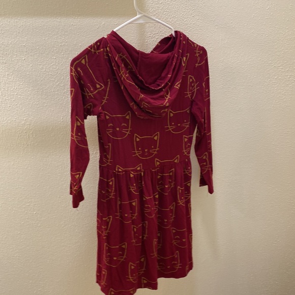 Burgundy and gold kitty dress with hood - Picture 2 of 2
